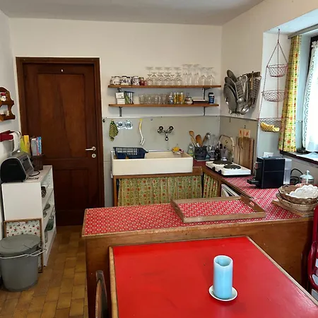 Charmantes Rustico Mit Seeblick Und Garten Διαμέρισμα *